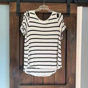 Cyrus Women’s Short Sleeve Black and White Striped Rayon Blend‎ TShirt